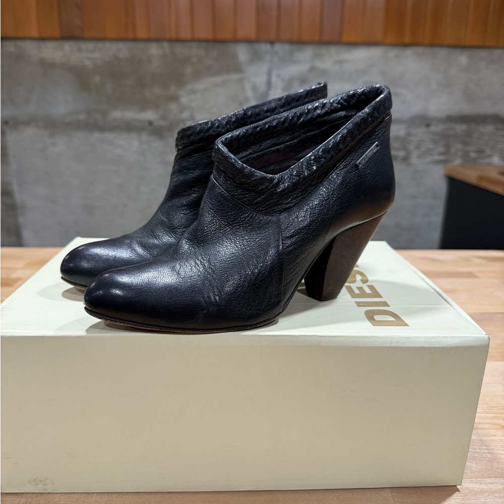 Diesel Black Leather Ankle Heeled Booties
